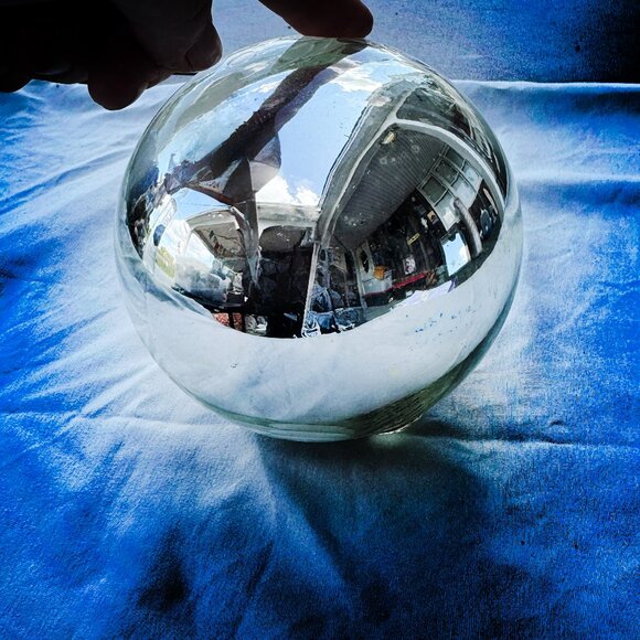 Hand-blown silver glass, milk spots. 5" tall. - Picture 1 of 5